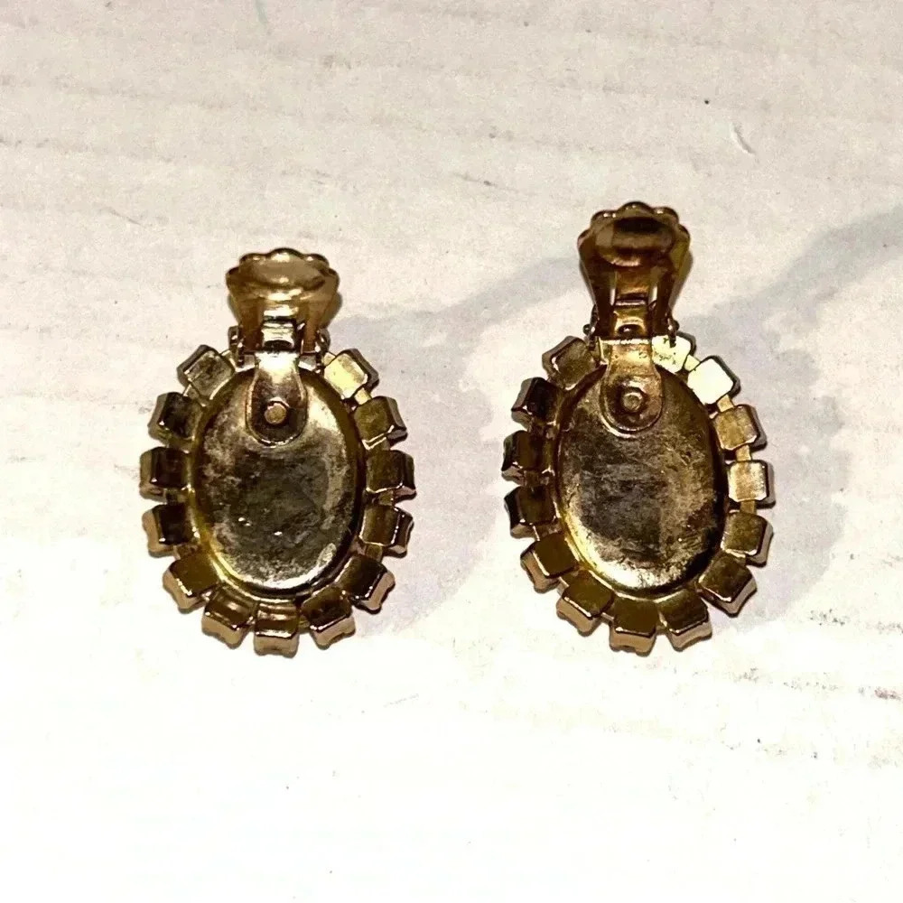Vtg Smoky Quartz Pink Crystal Rhinestone Earrings Glass Goldtone Oval Clip On - Picture 6 of 10